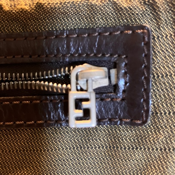 Fendi Zucca Mamma Bucket Brown - Picture 7 of 8